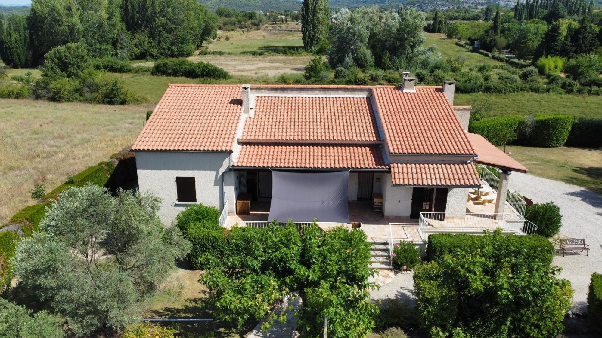 L'Abricotier Villa Malaucene Exterior photo