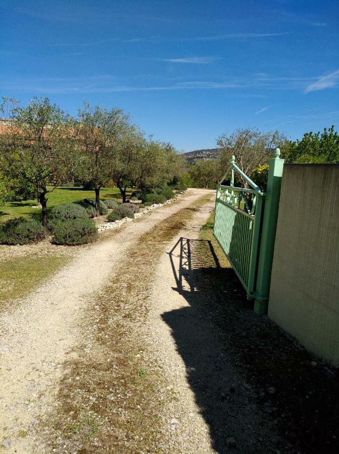 L'Abricotier Villa Malaucene Exterior photo
